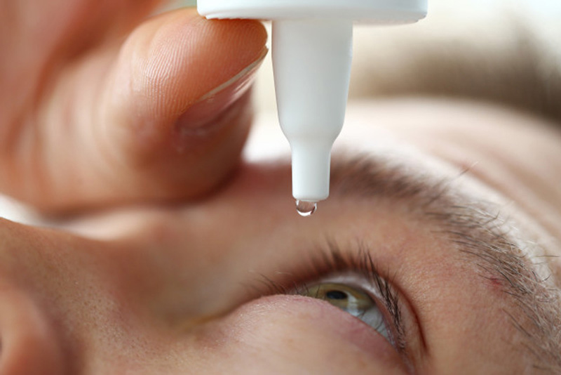 Amniotic Membrane Dry Eye Treatment