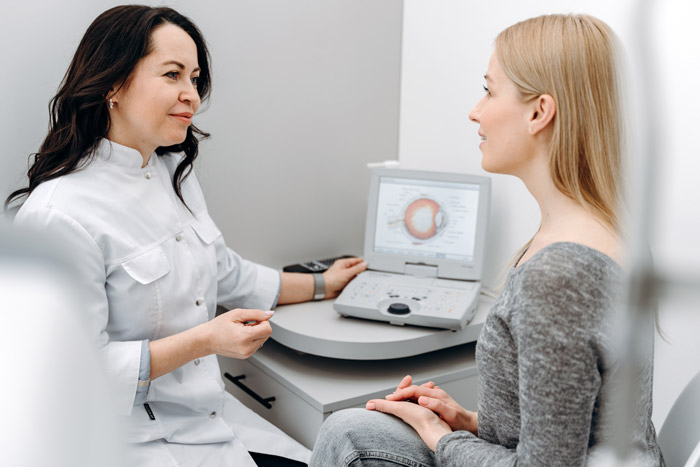 Eye doctor and her patient at Buffalo Ophthalmology